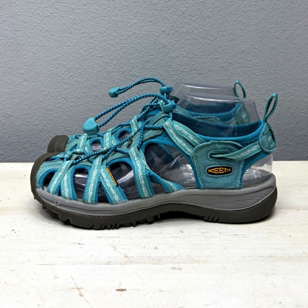 Keen Blue/Green Whisper Fisherman Sandals Size 7